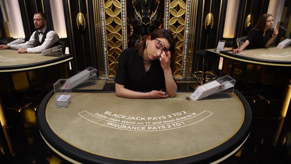 Platinum Private Blackjack 6